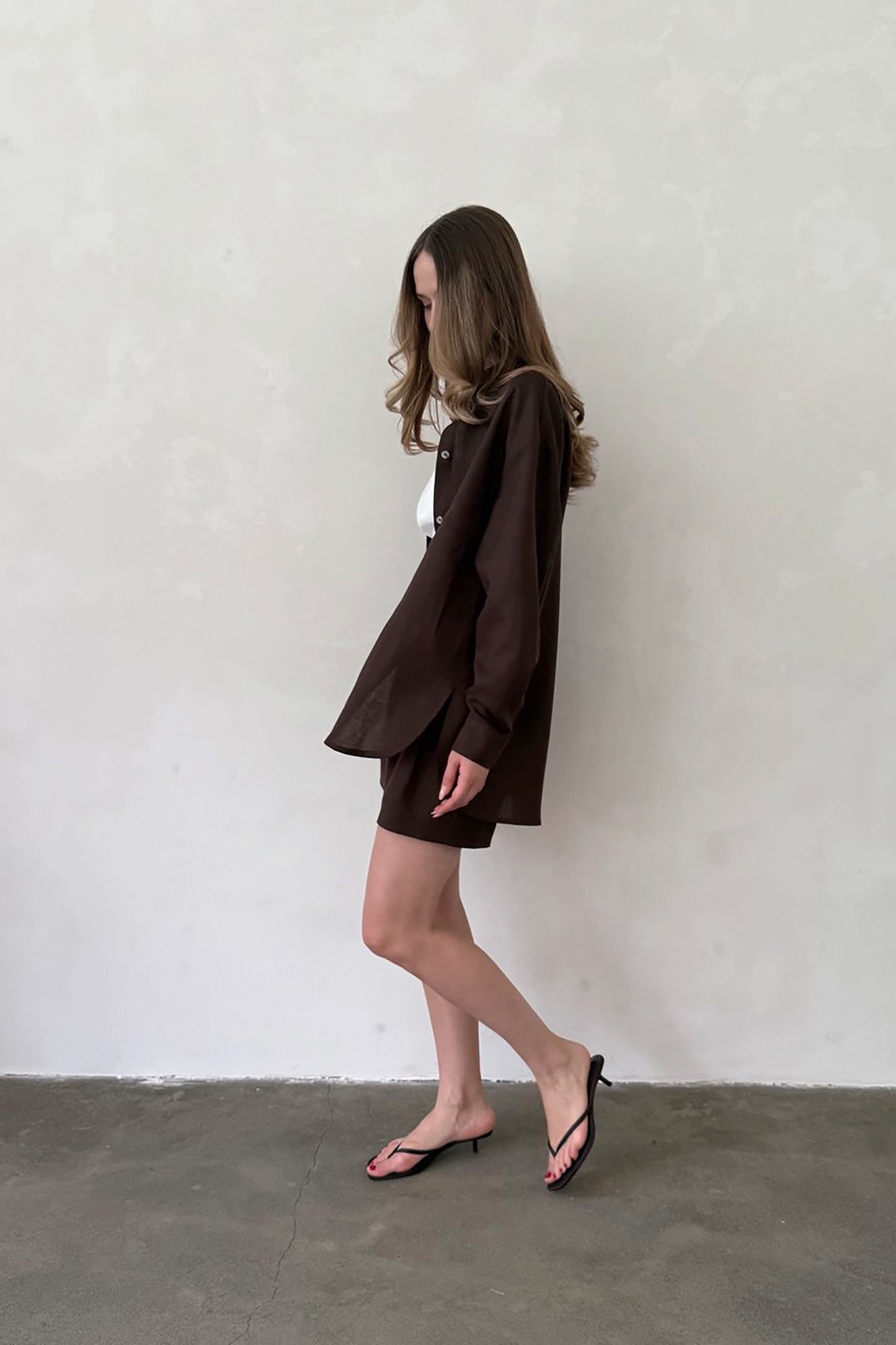 chocolate-linen-shirt-side