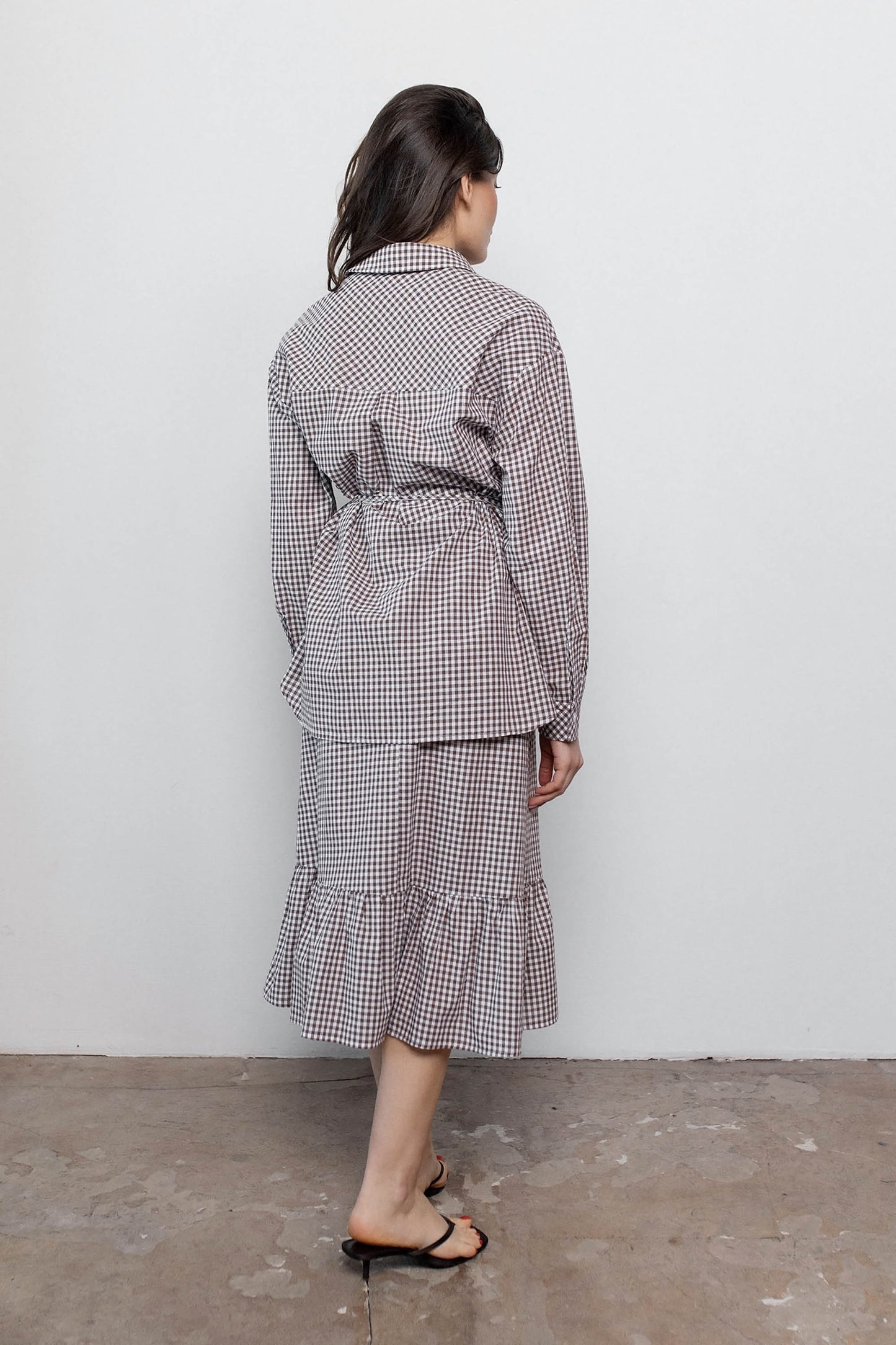 gingham-chocolate-cotton-tie-belt-shirt-back