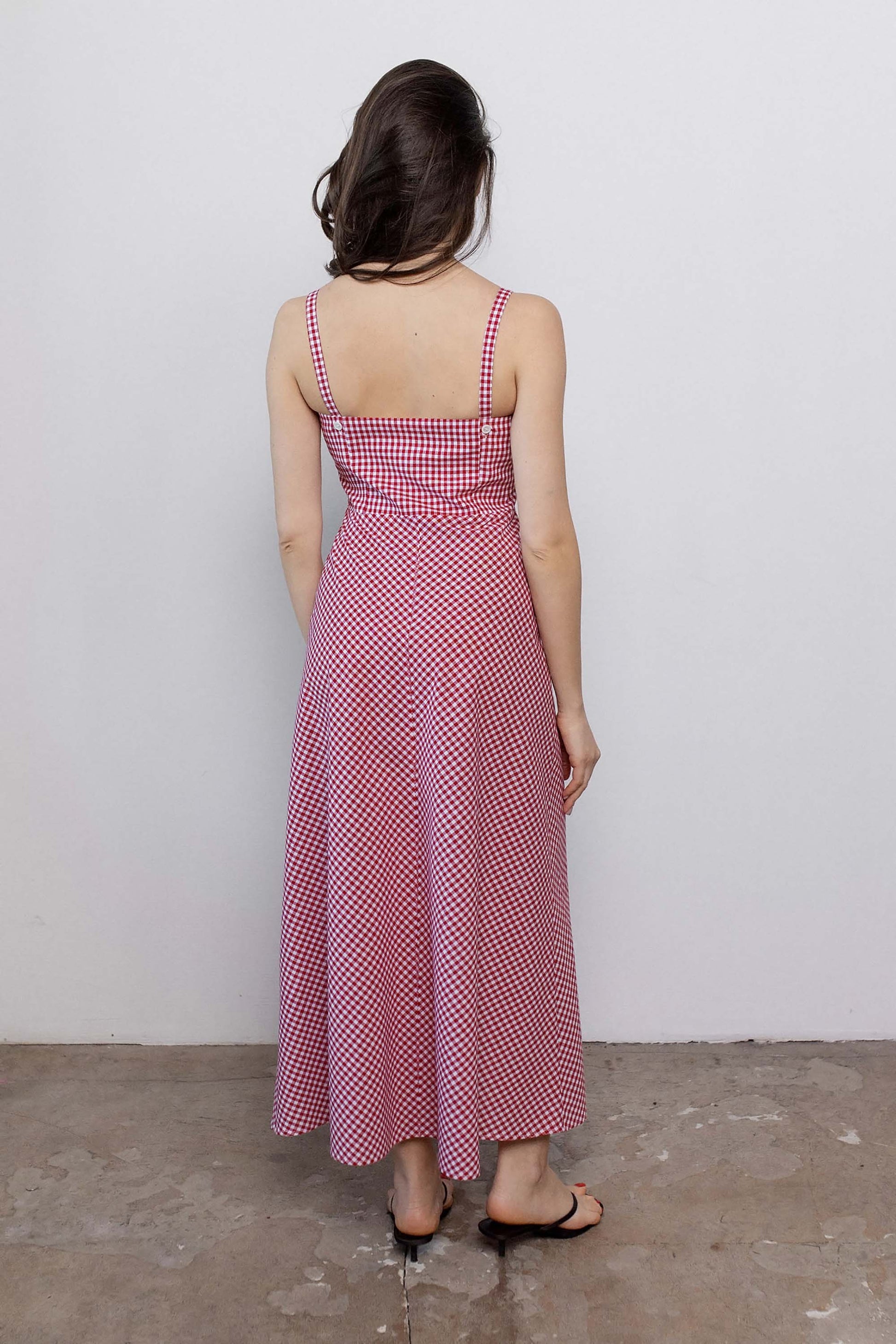 gingham-red-cotton-straight-dress-back