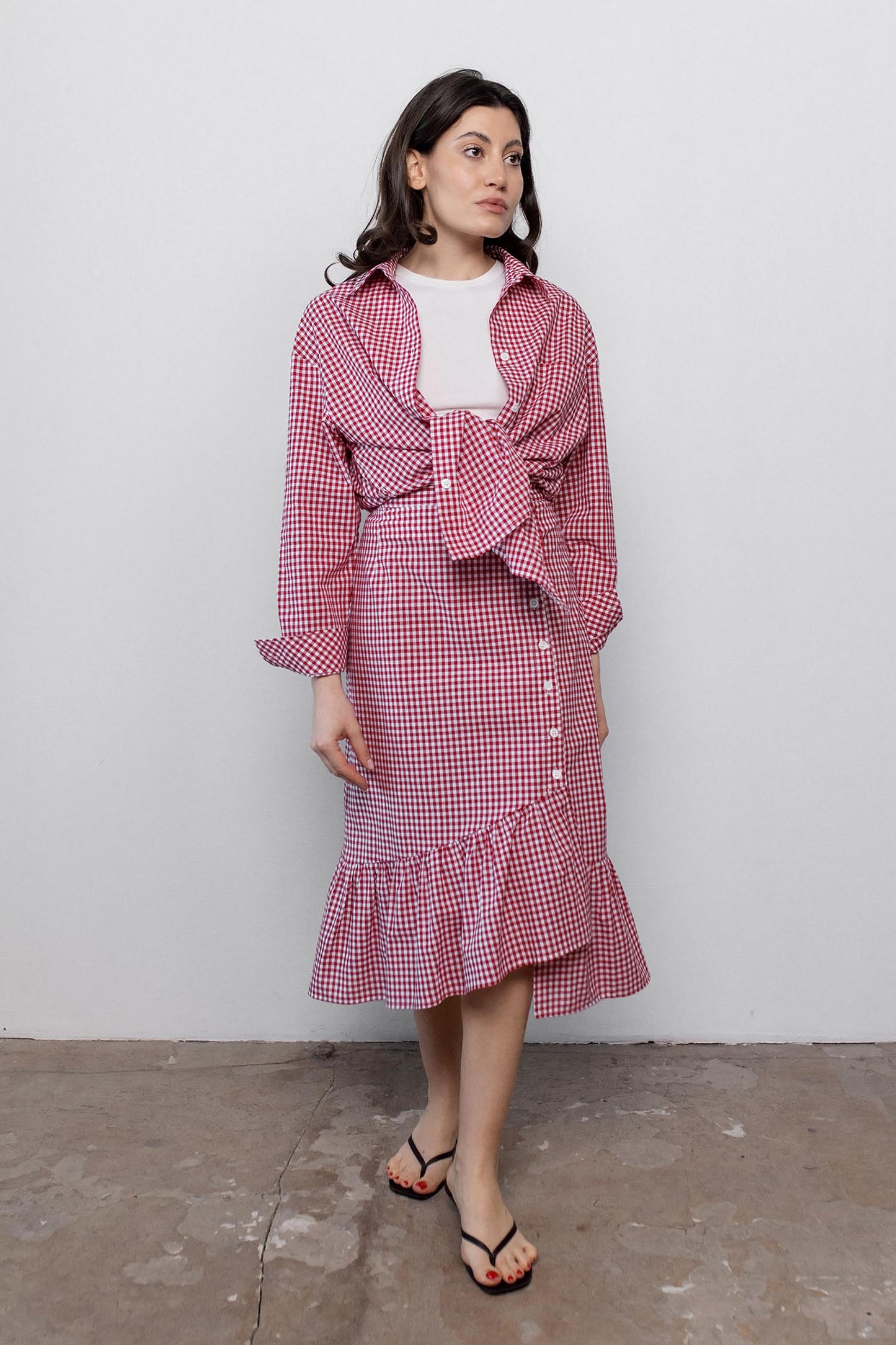 gingham_cotton_midi_skirt_with_ruffle-contrast
