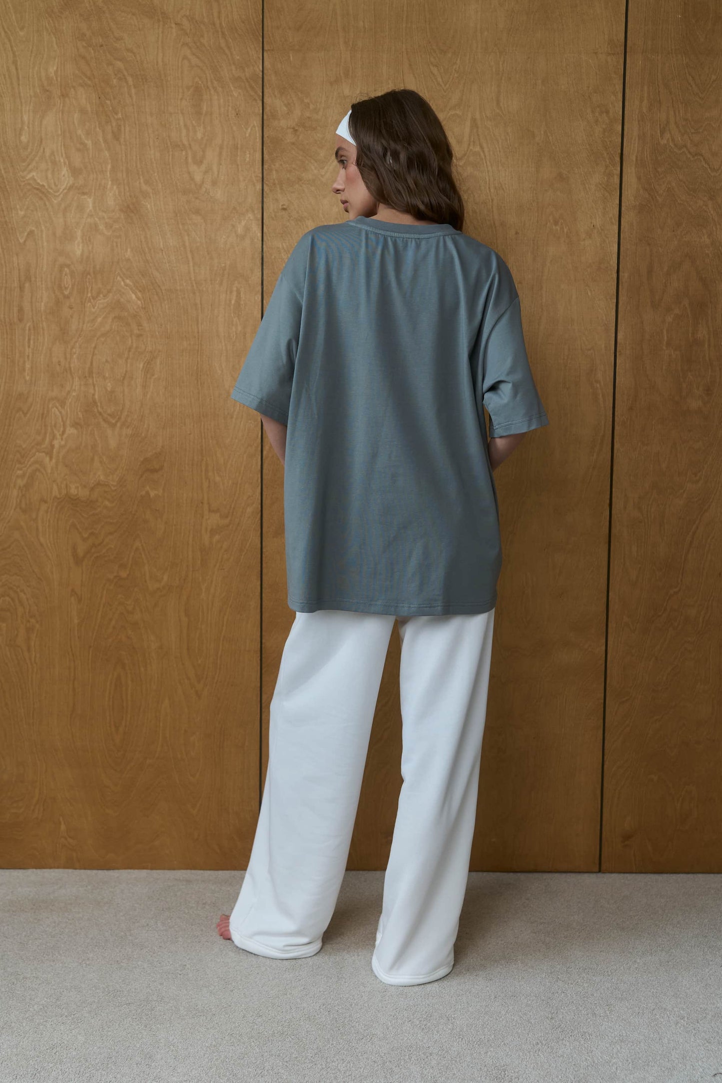 gray-green-oversized-t-shirt-back