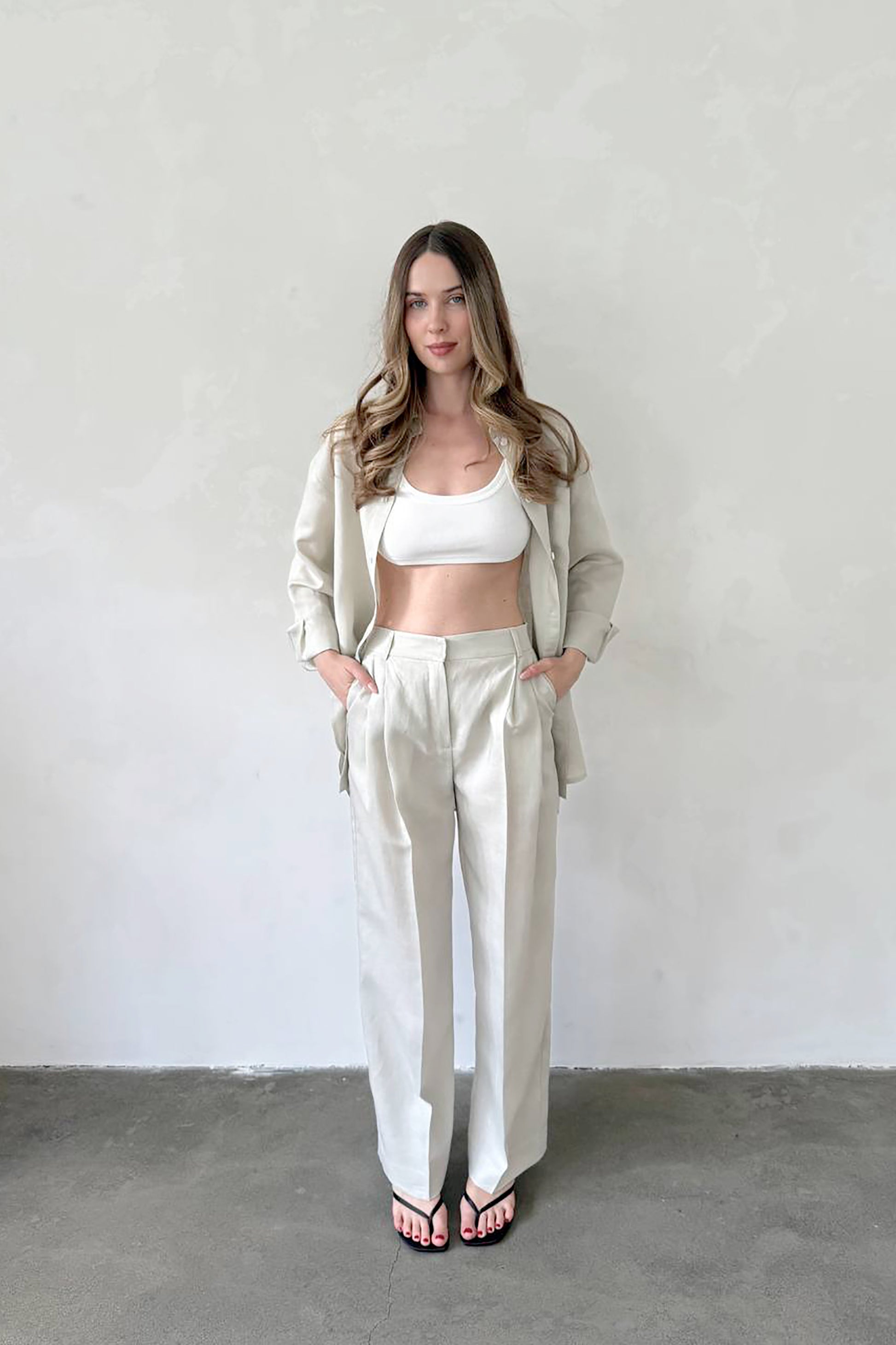 light-beige-linen-pants-front