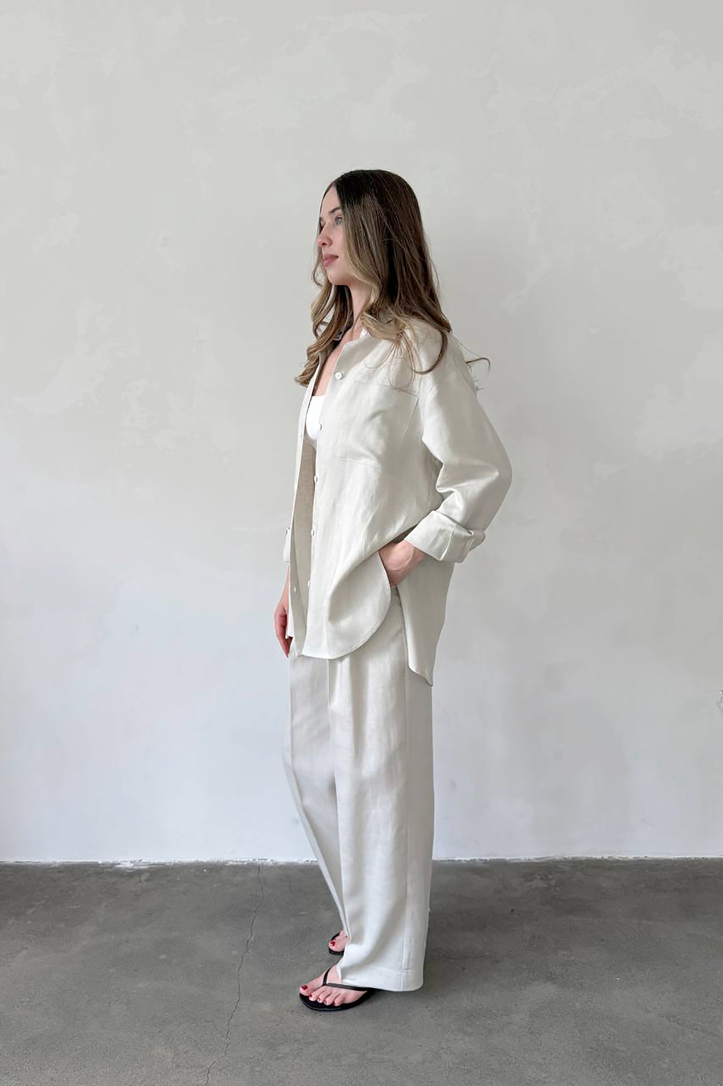 light-beige-linen-pants-side