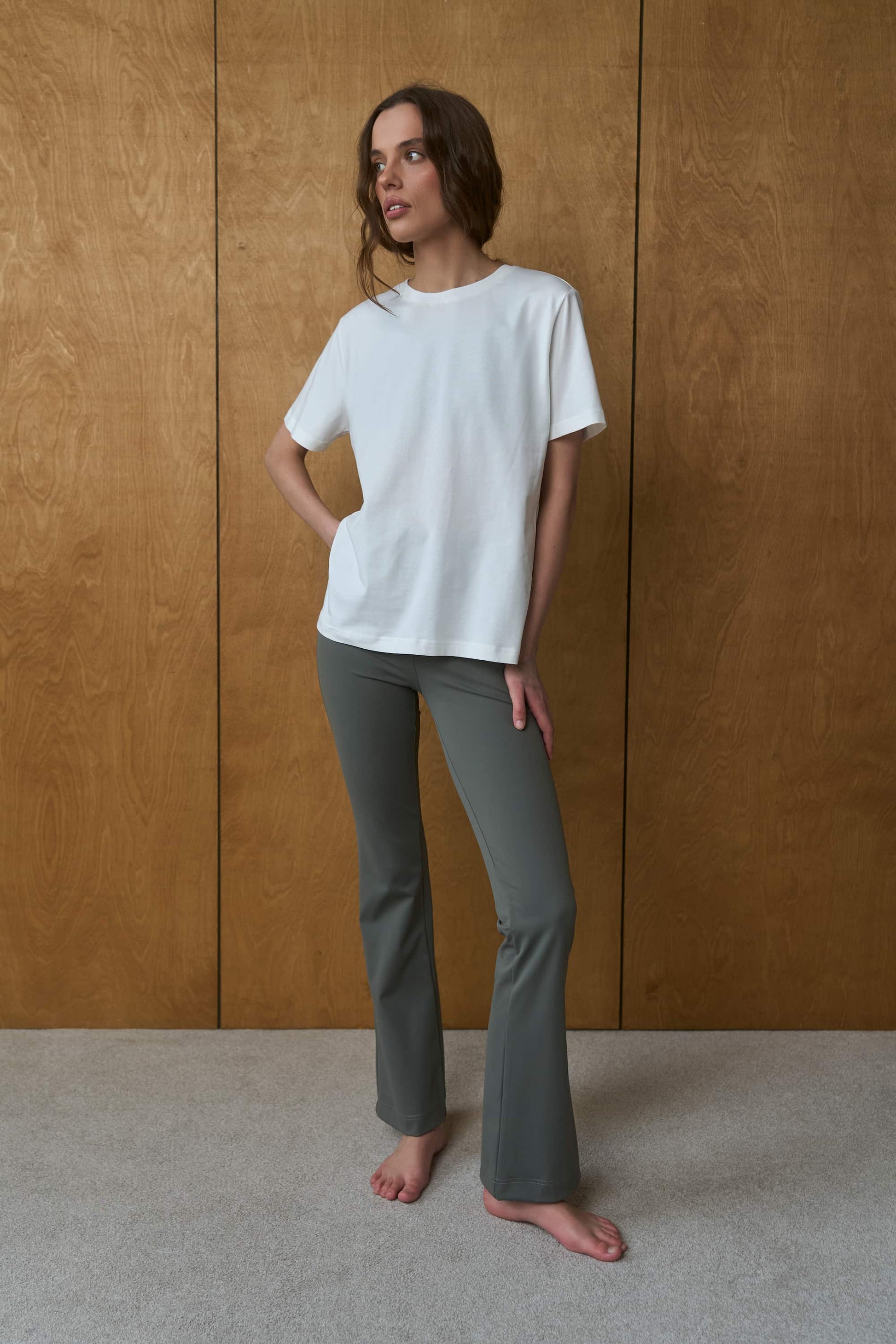 milky-basic-t-shirt-front