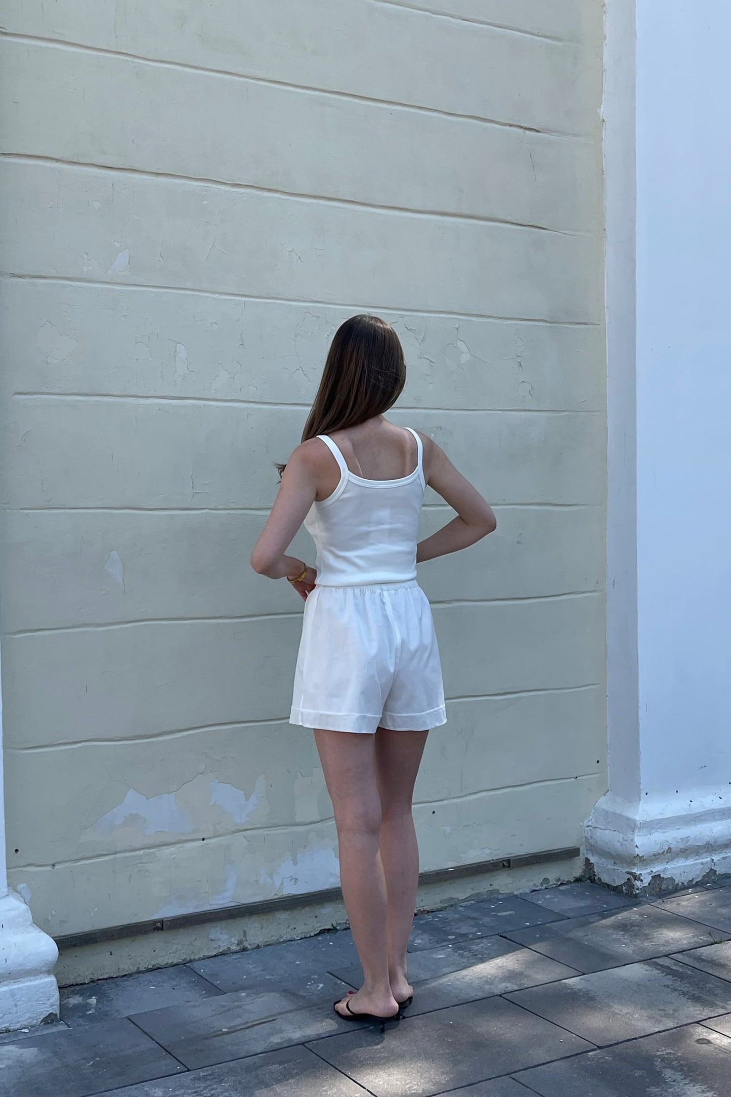 milky-bulk-batiste-shorts-back