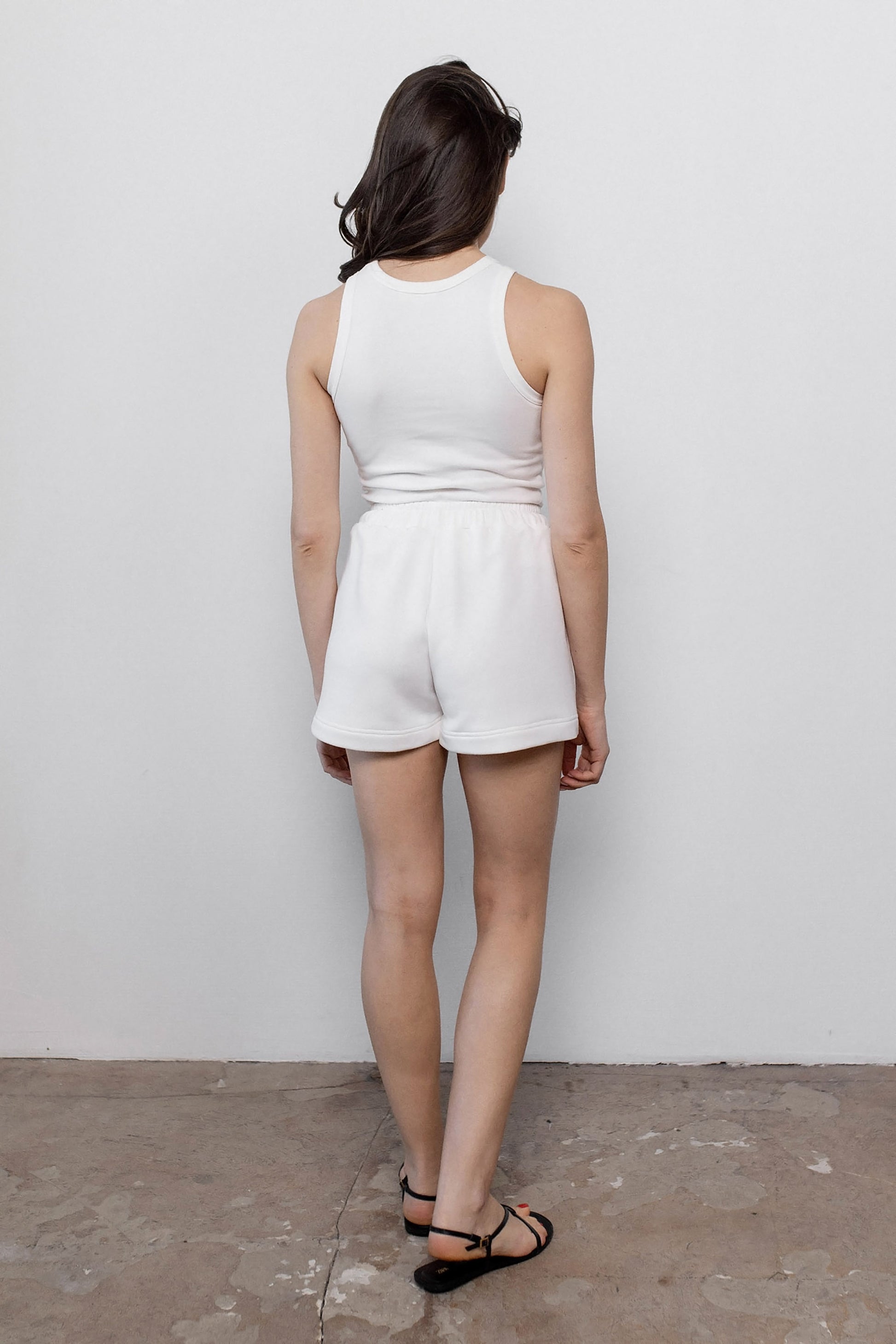 milky-cotton-shorts-back
