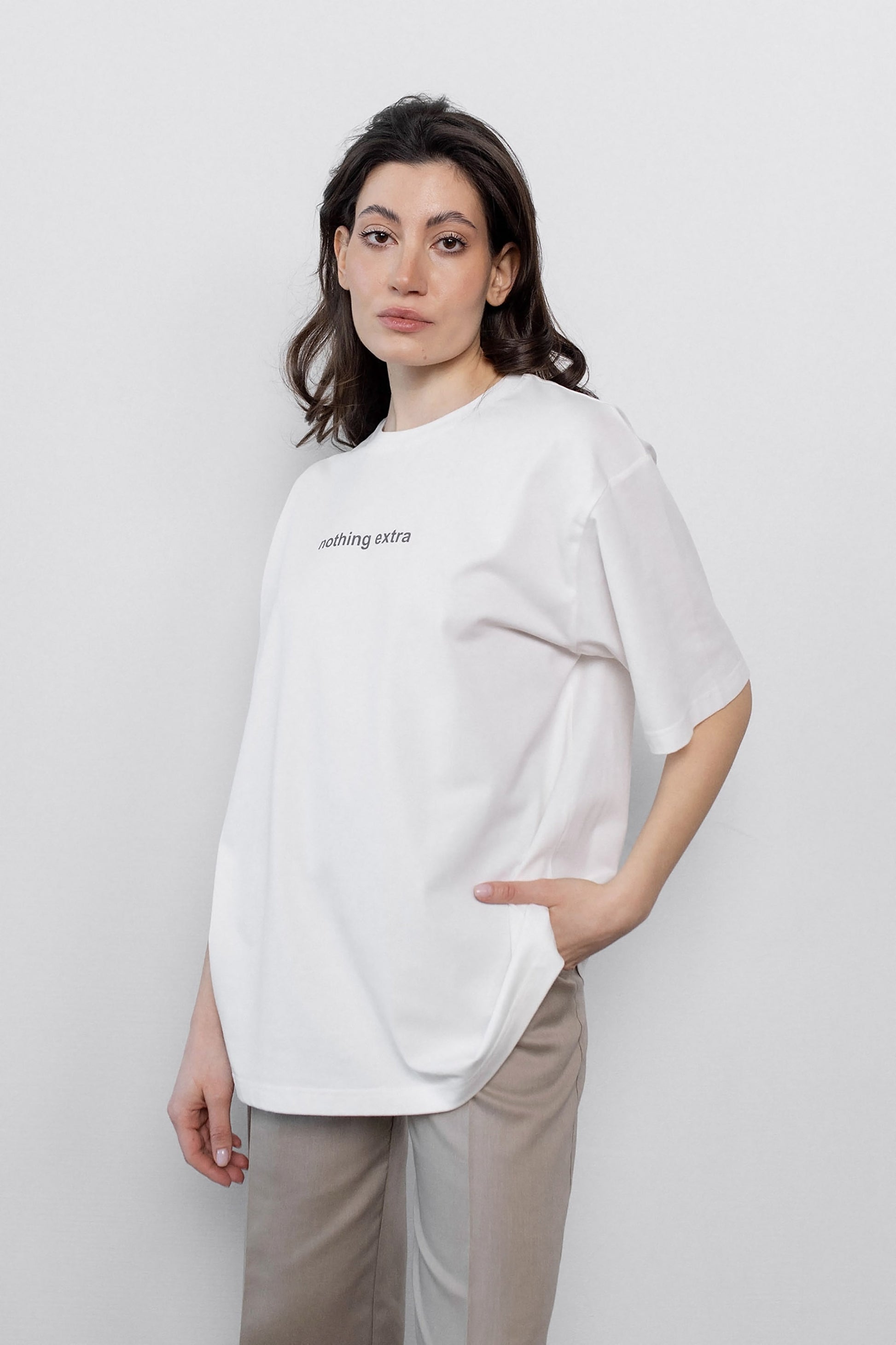 milky-oversized-t-shirt-with-print-detail