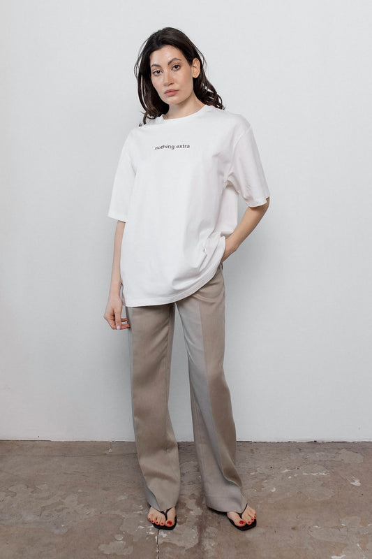 milky-oversized-t-shirt-with-print-frot