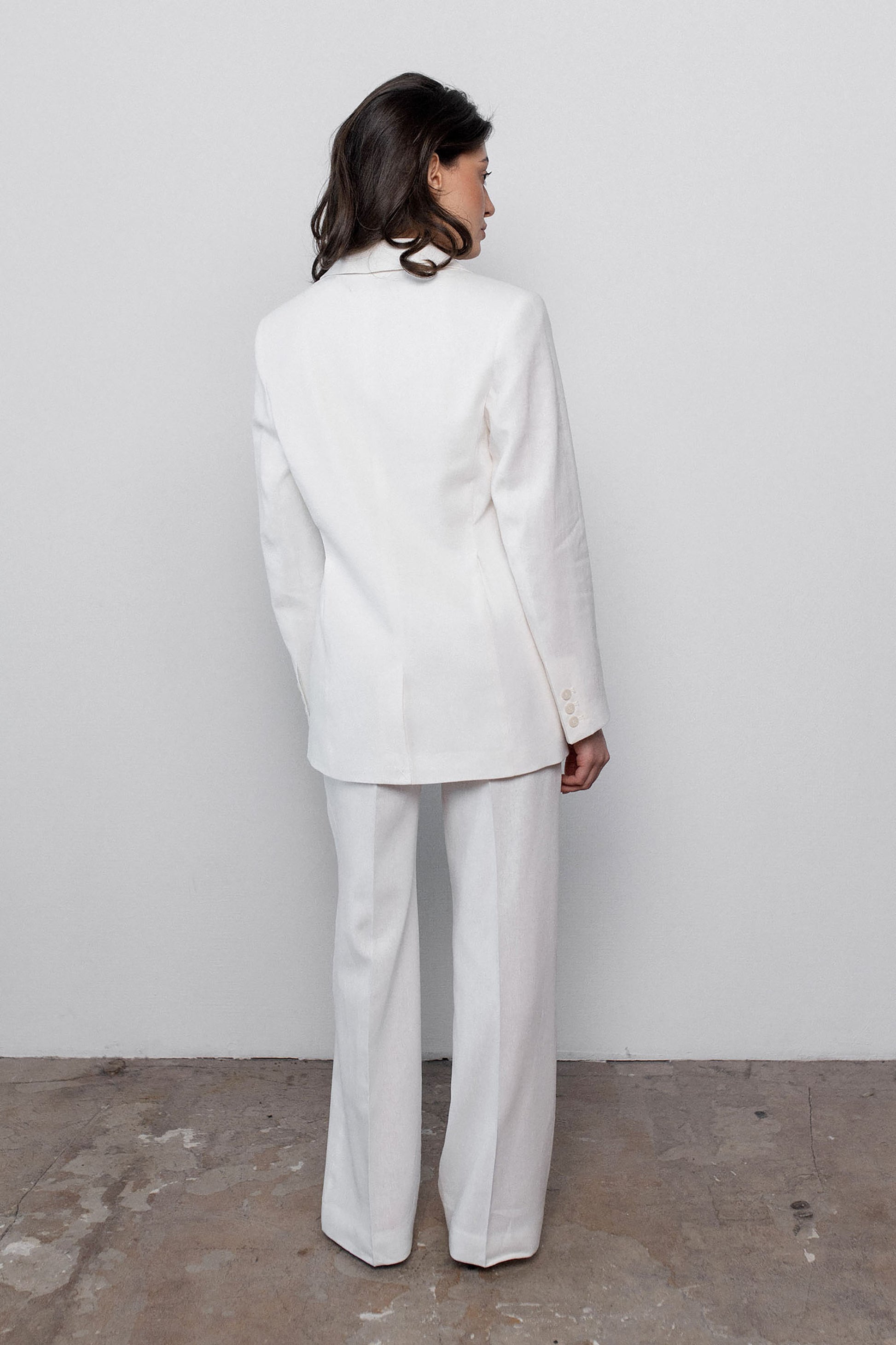 white-linen-tailored-blazer-back