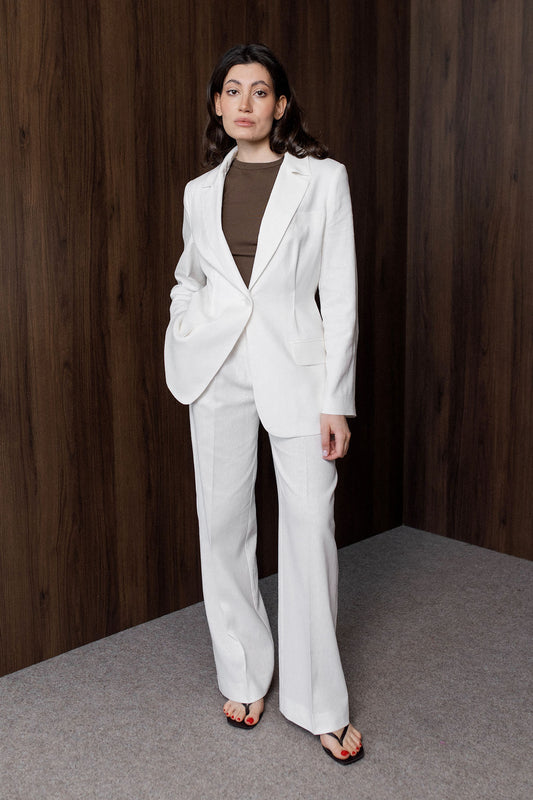white-linen-tailored-blazer-contrast